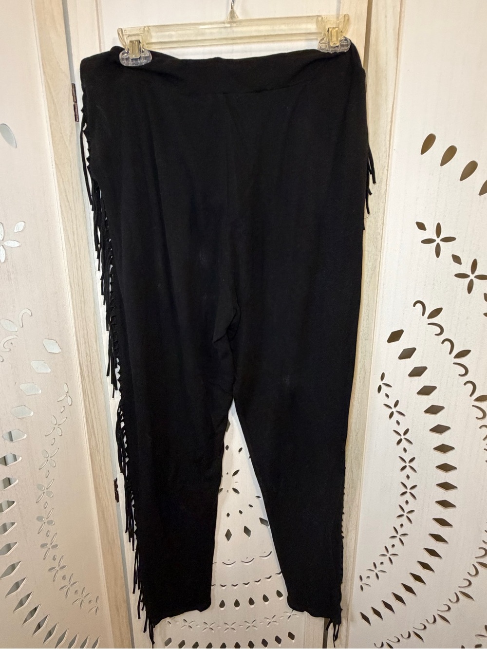 Amuse Society Black Fringe Stretch Jogger Pants - Picture 6 of 11